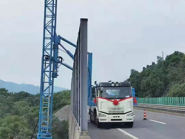 24米桁架式桥检车
