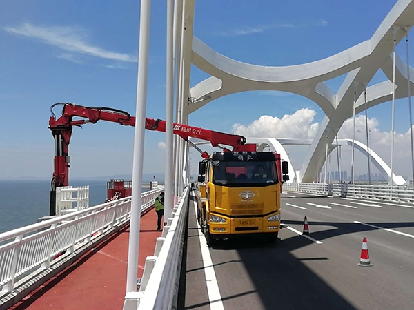 贵州18米臂架式桥检车
