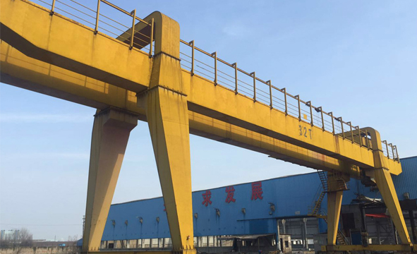 图层 10.psb_0001_龙门吊.jpg